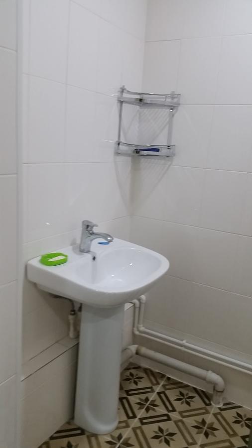 Guest House Sharq 21 ホジェンド エクステリア 写真